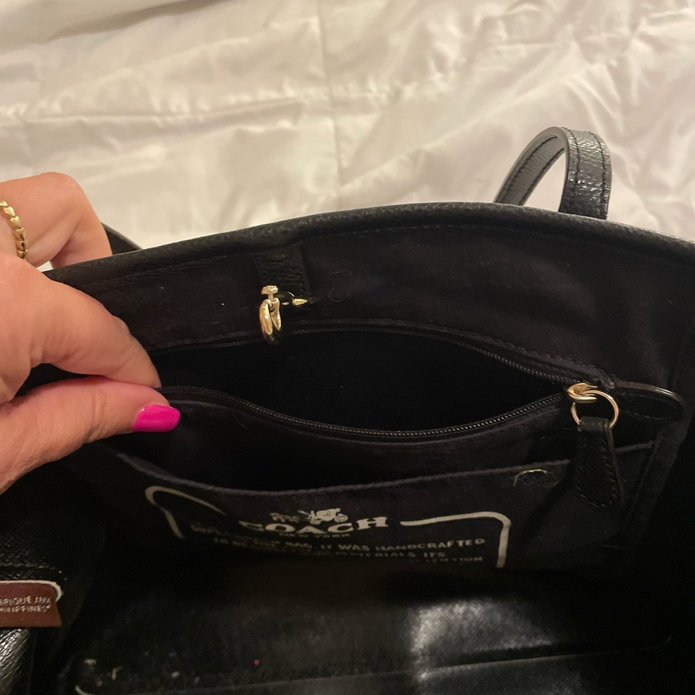 Authentic Coach - Picture 4 of 6